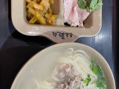 -亮亮拉面(师范路店)
