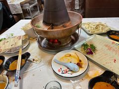 -羊家胡同·龙虾烧烤火锅(龙汇路店)