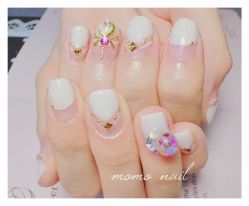 -Momo nail 日系美甲