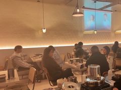 大堂-白仁仔· 活烤海鲜 宵夜(豫园店)