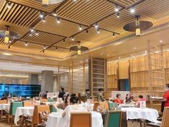大堂-稻香酒家·34年老字号·港式粤菜(汉街店)