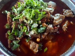 -大众跷脚牛肉馆·非遗传承单位(峨眉山店)