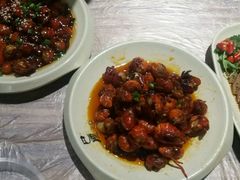 -巴厘龙虾·榜首油焖大虾(音乐学院·沿江酒馆店)
