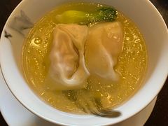 刀鱼馄饨-杭州西子湖四季酒店·金沙厅