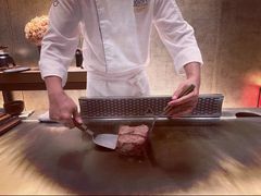 -罗宾斯牛排馆(重庆丽晶酒店)