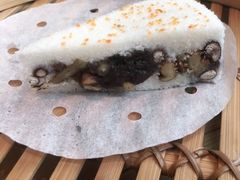 坚果赤豆松糕-鼎泰丰(国贸商城店)