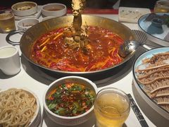 -小龙翻大江文化火锅(宽窄店)