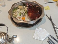 -储奇门鳝鱼火锅(总店)