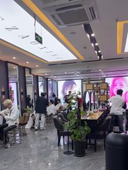 -藤野造型烫染·漂发