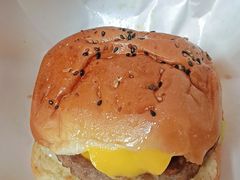 -牛约堡·手作牛肉汉堡(长宁店)