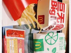 巨无霸经典中薯条套餐-麦当劳(新洲南路店)