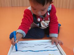 -小门牙好性格托育(北外滩中心)