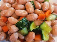 水煮花生米-满族八旗正宗牛肉面