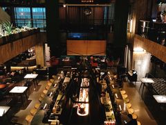 -The ROOF (通盈中心店)