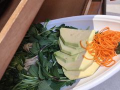 -老牌坊云南鱼豆花火锅(哈西万达店)