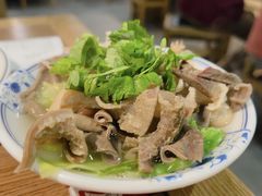 -肖四女乐山跷脚牛肉(世博源店)