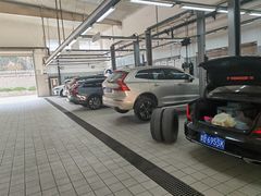 -青岛中升沃茂沃尔沃4S店(市北店)