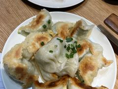 -三好食堂(煎饺·馄饨·肉饼米线·盛世广场店)