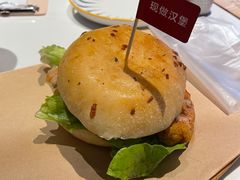 -必胜客(蚌埠东海万达店)