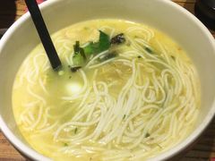 秀才过桥米线-茶花妹子云南餐厅(北大店)