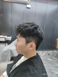 -藤野造型·专业烫染店