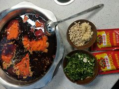 红锅-小郡肝串串(解放碑店)