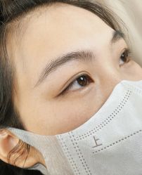 -轻妆Feel·半永久纹眉眼线