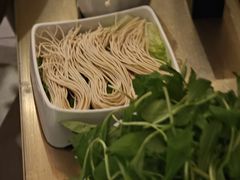 -左庭右院鲜牛肉火锅(金山万达店)