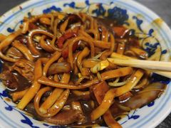 -珠宝街老左杂酱面馆