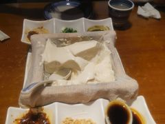 一块豆腐-95号酱骨·一块豆腐(展春园西路店)