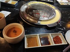 -鹤江桥·红油牛肉粉(SKP店)
