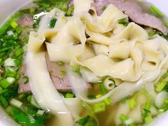 -陇上全荟兰州传统牛肉面(延吉路店)