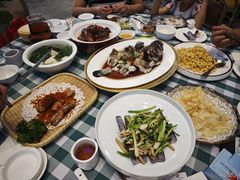 -快乐海鲜酒楼(滇池路店)