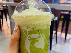 抹茶蛋糕拿铁-瑞幸咖啡(德商国际店)