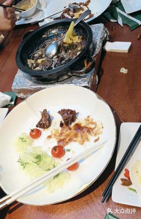 山外山·林语花园餐厅图片