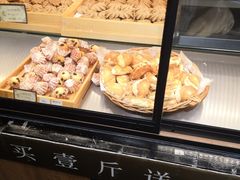 -杭州滨江宝龙城