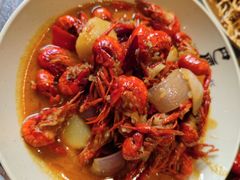 -巴厘龙虾·榜首油焖大虾(音乐学院·沿江酒馆店)