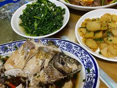 -芦茨金富饭庄·25年老字号·专做稻草鸡