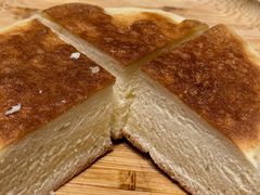 酸奶饼-牧马人奶茶馆(乌兰察布总店)