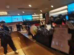 -霸王茶姬(上海恒基名人店)