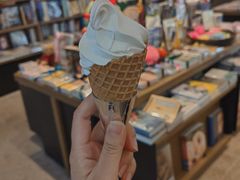 -茑屋书店(天目里店)