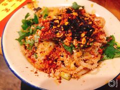 毛肚-拈签一笑黄牛肉辣卤串串