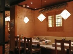 -云海肴·汽锅鸡·云南菜(天山百盛优客店)