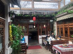 -丽江庭院·云南野生菌·海鲜火锅(鼓楼四合院店)