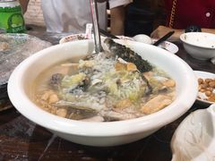 鱼头粥-官塘锋记鱼生·生腌·砂锅粥(牌坊街店)