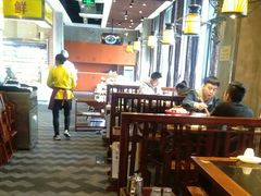 -香佰里鲜货火锅(佳乐金街店)