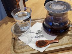 -ZING COFFEE 镜咖啡