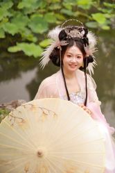 -一揽芳华汉服旗袍体验馆(拙政园店)