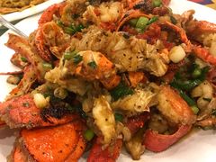 招牌龙虾（中）-新港海鲜酒家