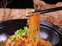 -川流不息·地道川菜·小龙虾(松东路店)